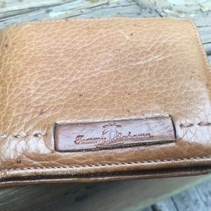 Mens Wallet ~ Tommy Bahama